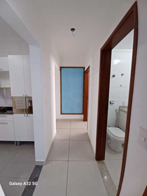 Apartamento à venda com 3 quartos, 122m² - Foto 3