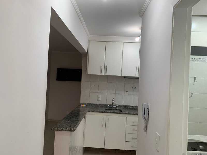 Apartamento para alugar com 2 quartos, 55m² - Foto 6