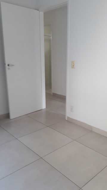 Apartamento para alugar com 3 quartos, 157m² - Foto 8