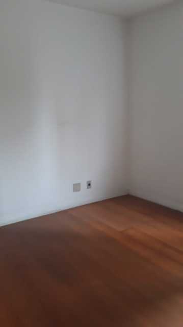 Apartamento para alugar com 3 quartos, 157m² - Foto 5