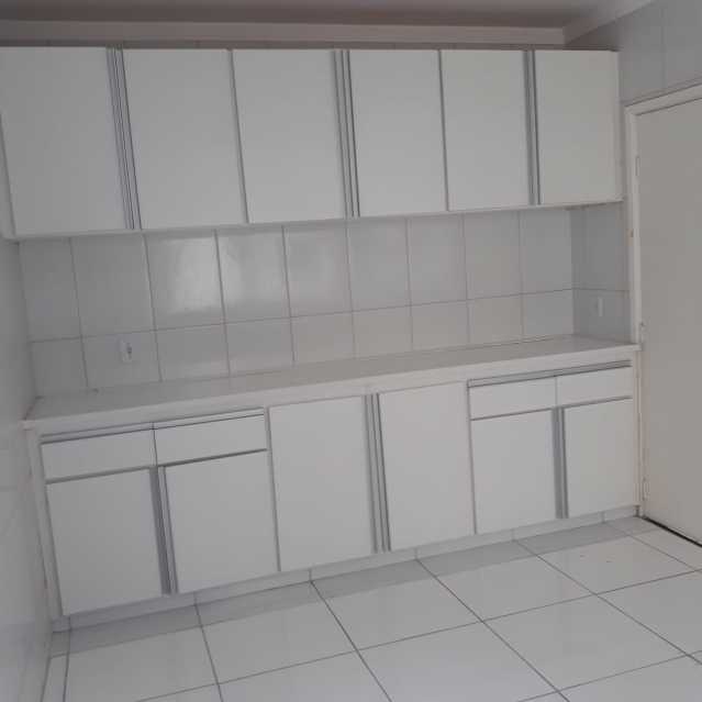 Apartamento para alugar com 3 quartos, 157m² - Foto 9