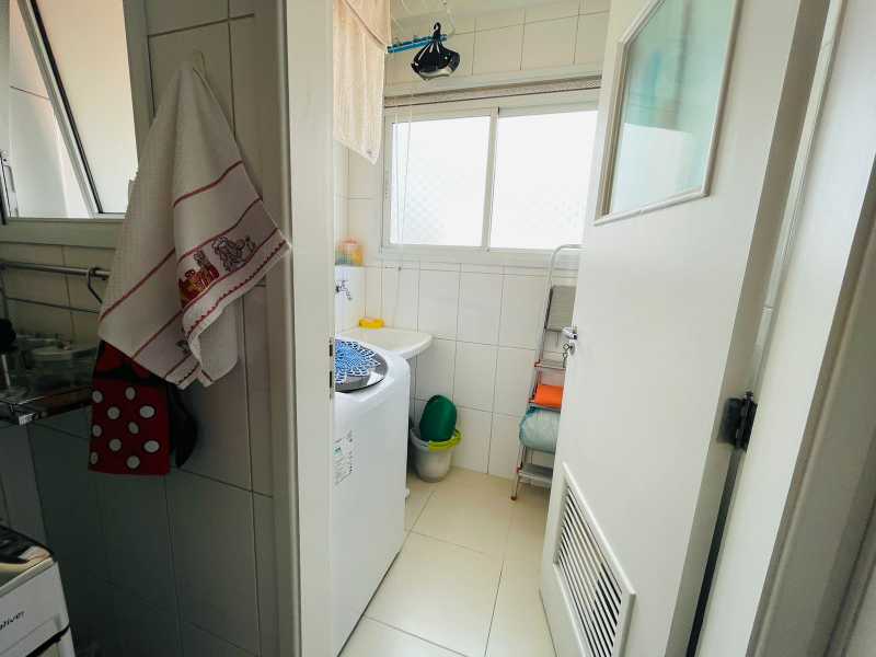 Apartamento à venda com 2 quartos, 68m² - Foto 18