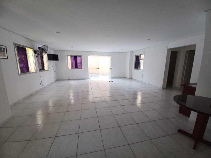 Apartamento à venda e aluguel com 2 quartos, 56m² - Foto 17