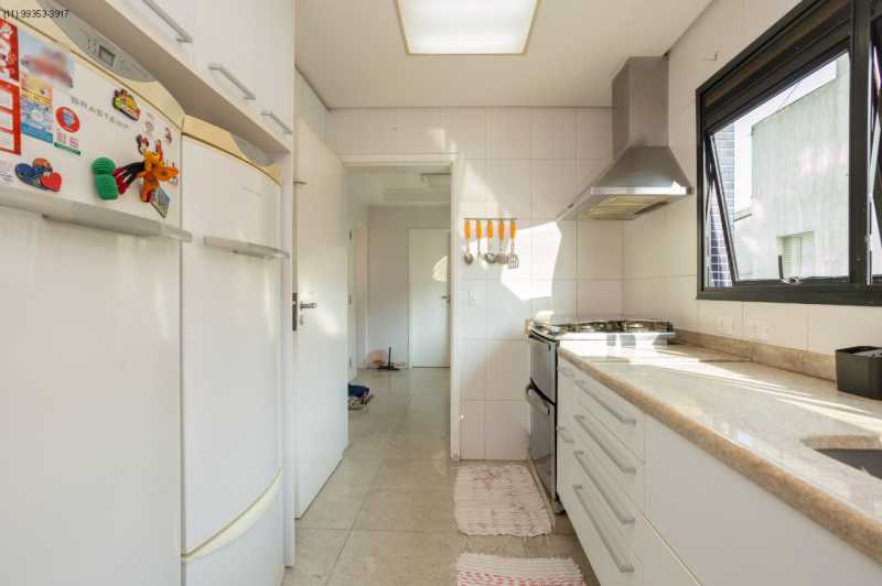 Apartamento à venda com 4 quartos, 235m² - Foto 6