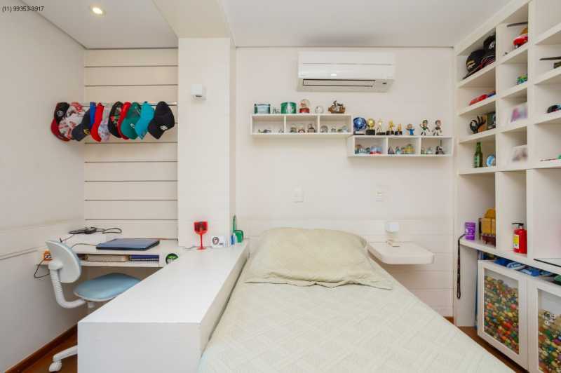 Apartamento à venda com 4 quartos, 235m² - Foto 18