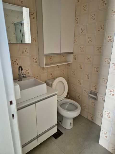 Apartamento para alugar com 3 quartos, 75m² - Foto 9