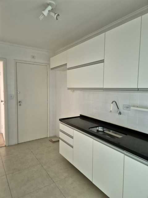 Apartamento para alugar com 3 quartos, 75m² - Foto 4