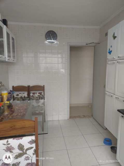 Apartamento à venda com 3 quartos, 87m² - Foto 11