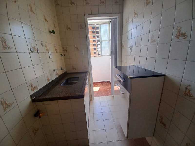 Apartamento para alugar com 1 quarto, 45m² - Foto 3