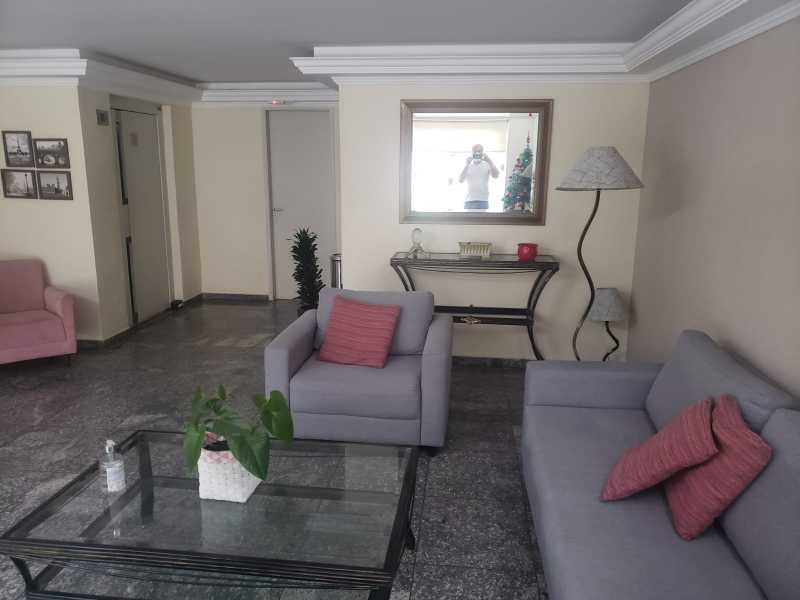 Apartamento para alugar com 2 quartos, 68m² - Foto 24