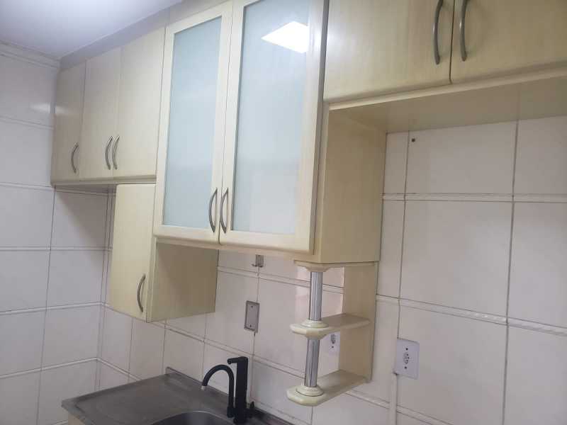 Apartamento para alugar com 2 quartos, 68m² - Foto 20