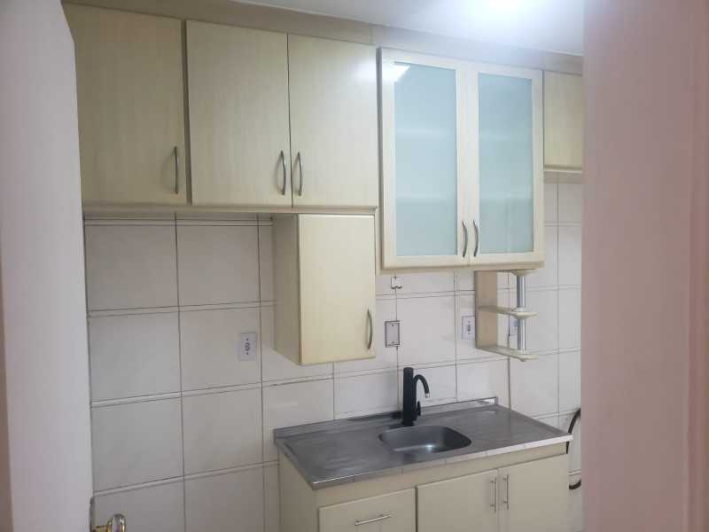 Apartamento para alugar com 2 quartos, 68m² - Foto 19