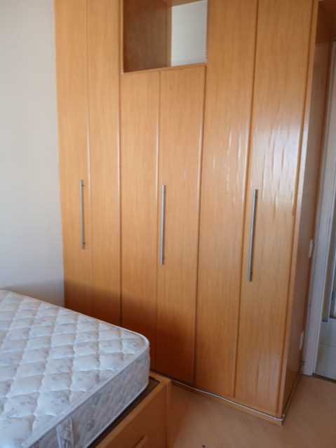 Apartamento para alugar com 2 quartos, 72m² - Foto 12