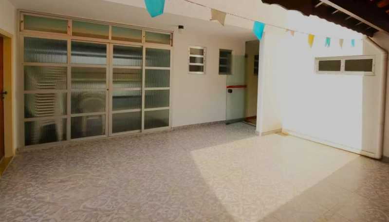 Apartamento para alugar com 1 quarto, 48m² - Foto 11