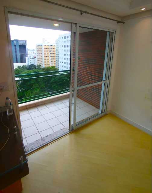 Apartamento para alugar com 1 quarto, 42m² - Foto 3