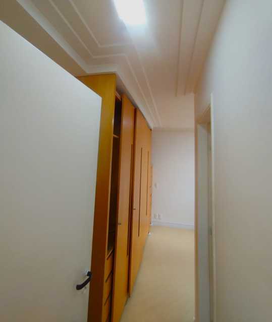 Apartamento para alugar com 1 quarto, 42m² - Foto 11