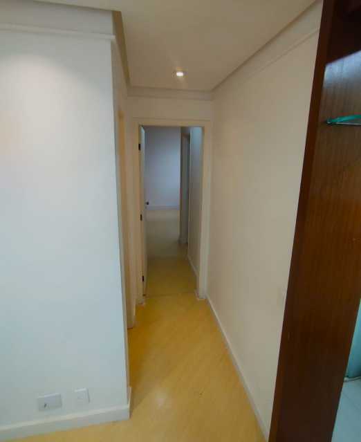 Apartamento para alugar com 1 quarto, 42m² - Foto 9