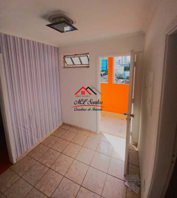 Apartamento à venda com 2 quartos, 40m² - Foto 2
