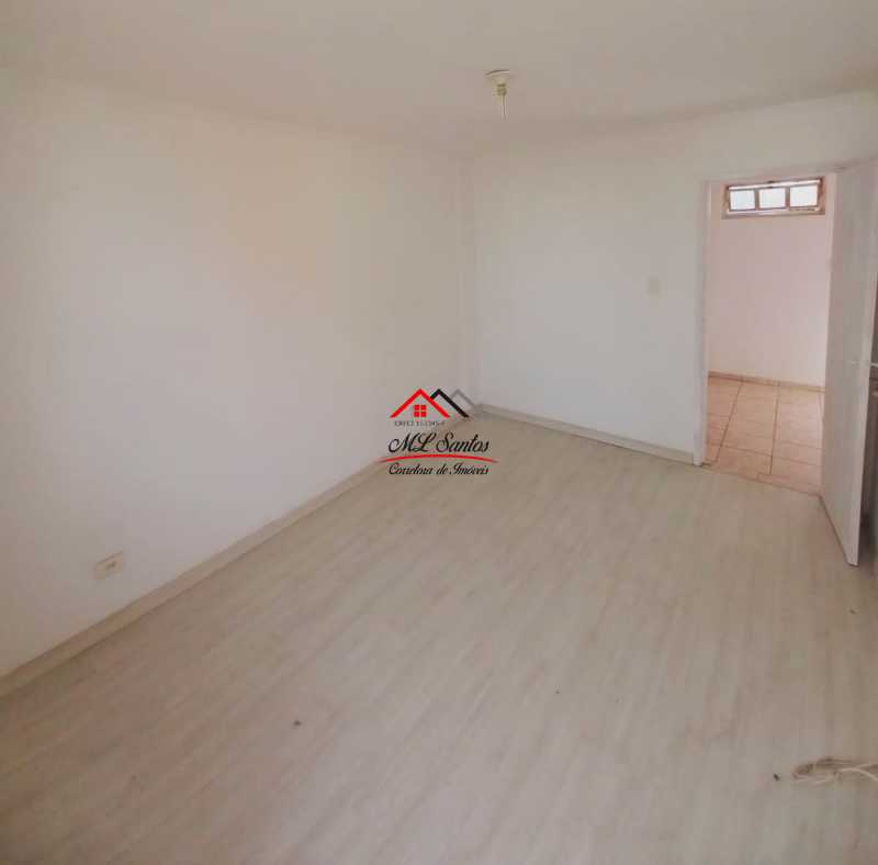 Apartamento à venda com 2 quartos, 40m² - Foto 7