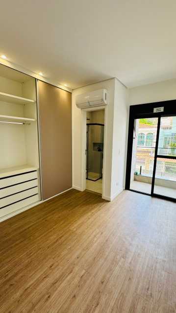 Casa à venda com 4 quartos, 160m² - Foto 1