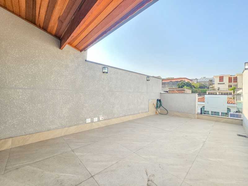 Casa à venda com 4 quartos, 160m² - Foto 13