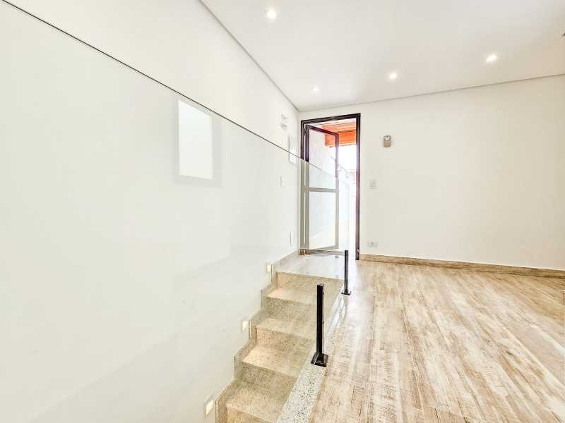 Casa à venda com 4 quartos, 160m² - Foto 15