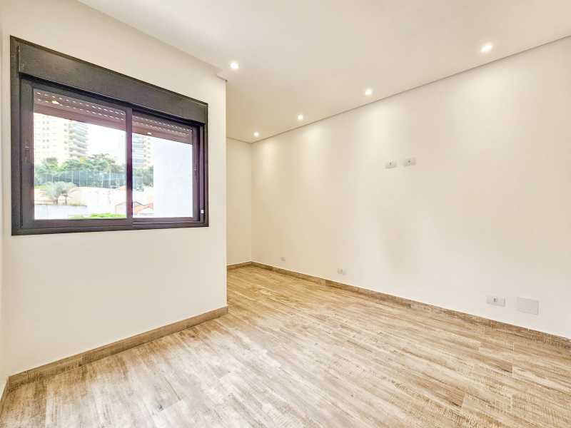 Casa à venda com 4 quartos, 160m² - Foto 18