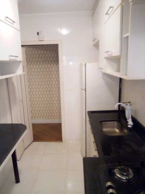 Apartamento à venda com 2 quartos, 47m² - Foto 3