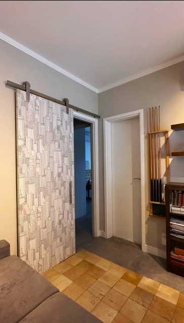 Apartamento à venda com 3 quartos, 162m² - Foto 18