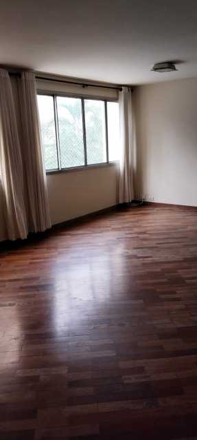 Apartamento para alugar com 3 quartos, 110m² - Foto 6