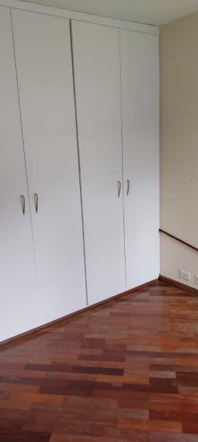 Apartamento para alugar com 3 quartos, 110m² - Foto 18