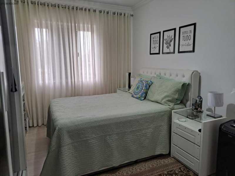 Apartamento à venda com 2 quartos, 72m² - Foto 11