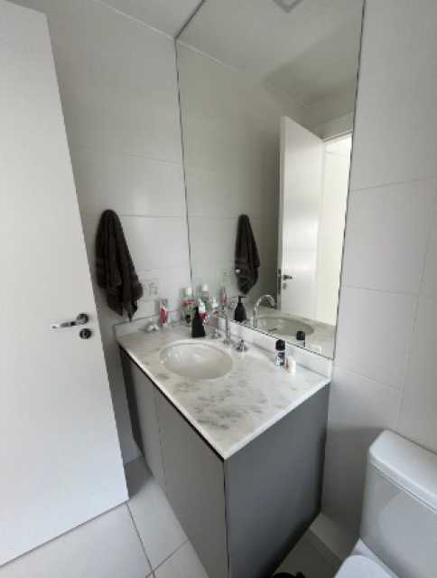 Apartamento à venda com 2 quartos, 69m² - Foto 14