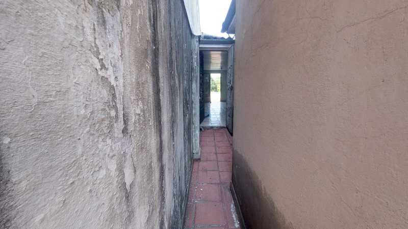 Casa à venda e aluguel com 3 quartos, 120m² - Foto 20