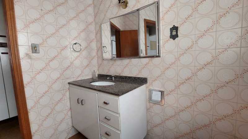 Casa à venda e aluguel com 3 quartos, 120m² - Foto 17