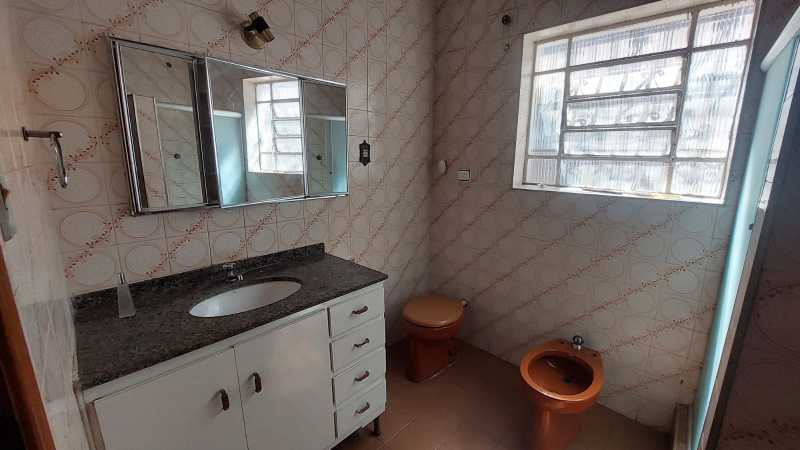 Casa à venda e aluguel com 3 quartos, 120m² - Foto 18