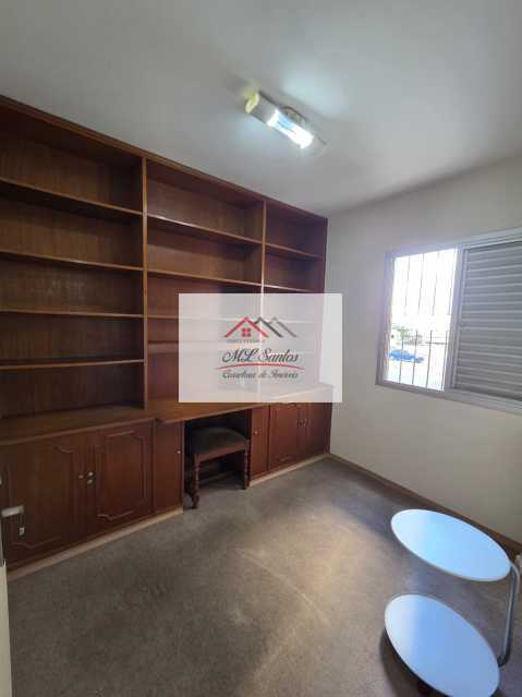 Apartamento à venda com 3 quartos, 74m² - Foto 11