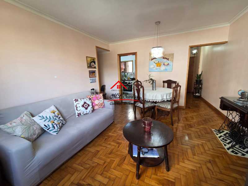 Apartamento à venda com 2 quartos, 70m² - Foto 1