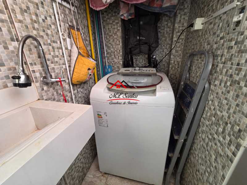Apartamento à venda com 2 quartos, 70m² - Foto 16