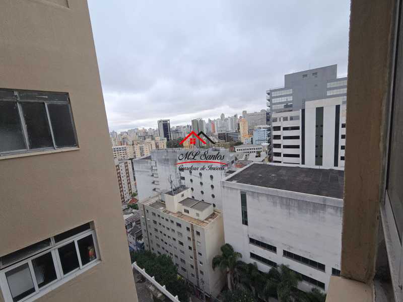 Apartamento à venda com 2 quartos, 150m² - Foto 16