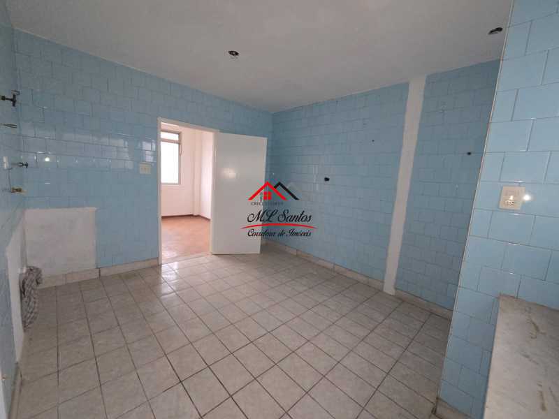 Apartamento à venda com 2 quartos, 150m² - Foto 13