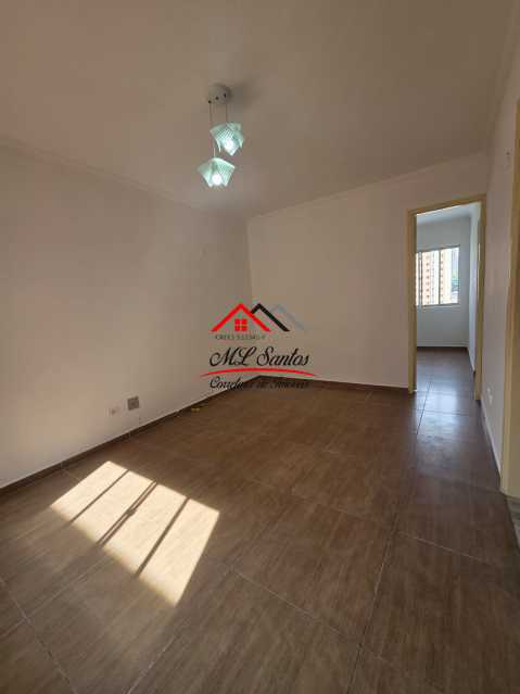 Apartamento à venda com 1 quarto, 35m² - Foto 1