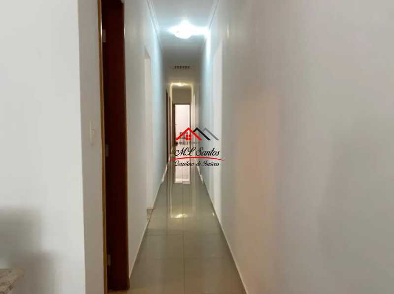 Casa à venda com 3 quartos, 241m² - Foto 2
