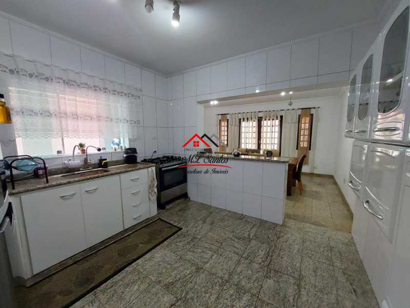 Casa, 5 quartos, 215 m² - Foto 10