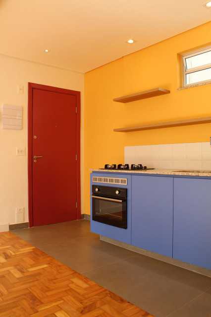 Apartamento à venda com 1 quarto, 42m² - Foto 4