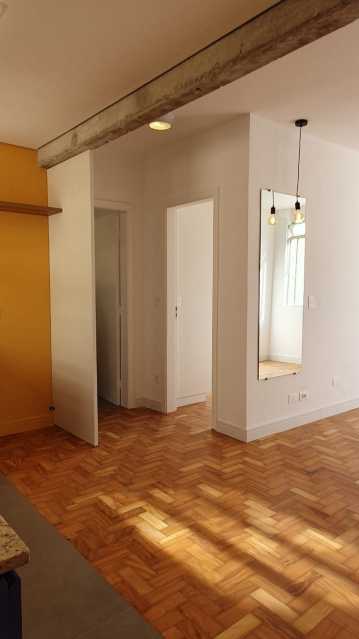 Apartamento à venda com 1 quarto, 42m² - Foto 8