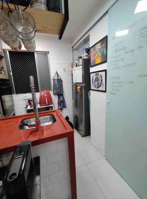 Apartamento à venda com 2 quartos, 50m² - Foto 20