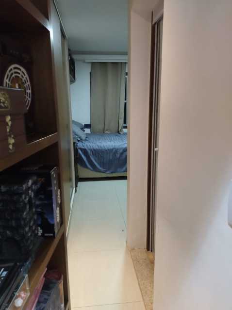 Apartamento à venda com 2 quartos, 50m² - Foto 21