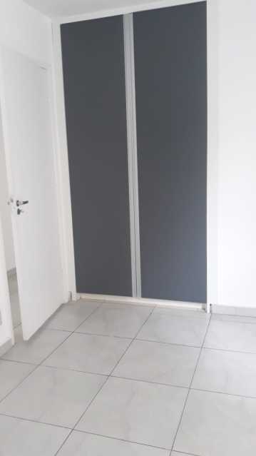 Apartamento para alugar com 3 quartos, 157m² - Foto 5