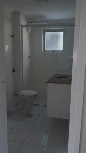 Apartamento para alugar com 3 quartos, 157m² - Foto 13